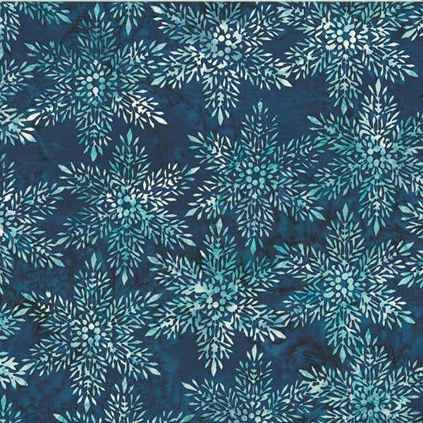 Batiks - Hoffman: Into the Mist - Snowflakes - Navy - MR25-19